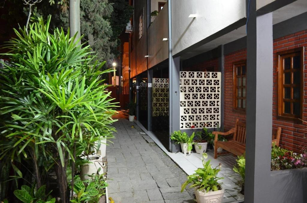ホテルResidencial Flamingo ボンビーニャス エクステリア 写真